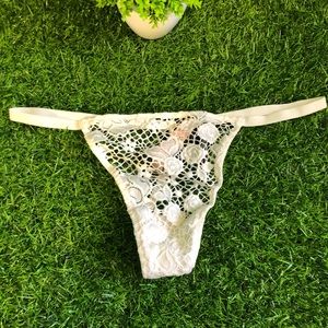 Victoria’s Secret - V-String